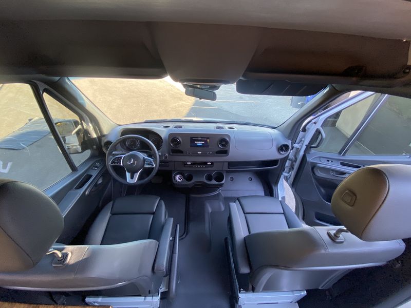 Picture 4/25 of a 2021 Mercedes Sprinter 4x4 144 for sale in Encinitas, California