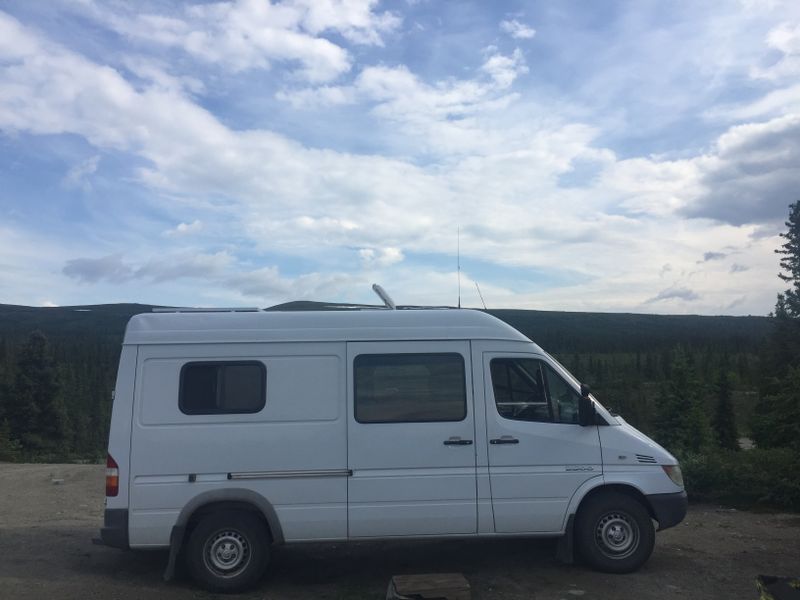 Picture 1/29 of a 2005 Dodge Sprinter 2500 for sale in Albany, California