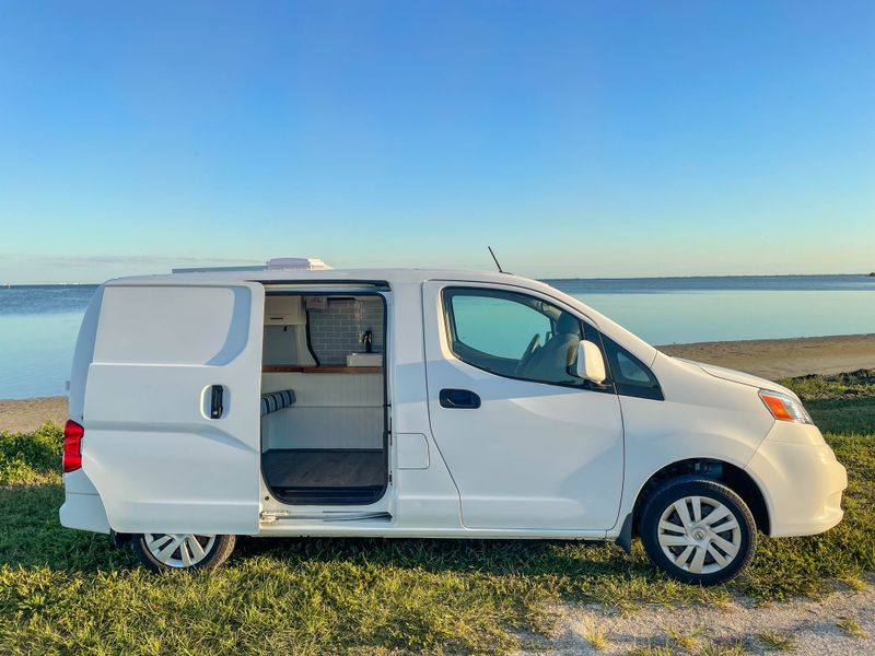 Picture 5/24 of a 2016 Nissan NV200 Camper Van for sale in Saint Petersburg, Florida