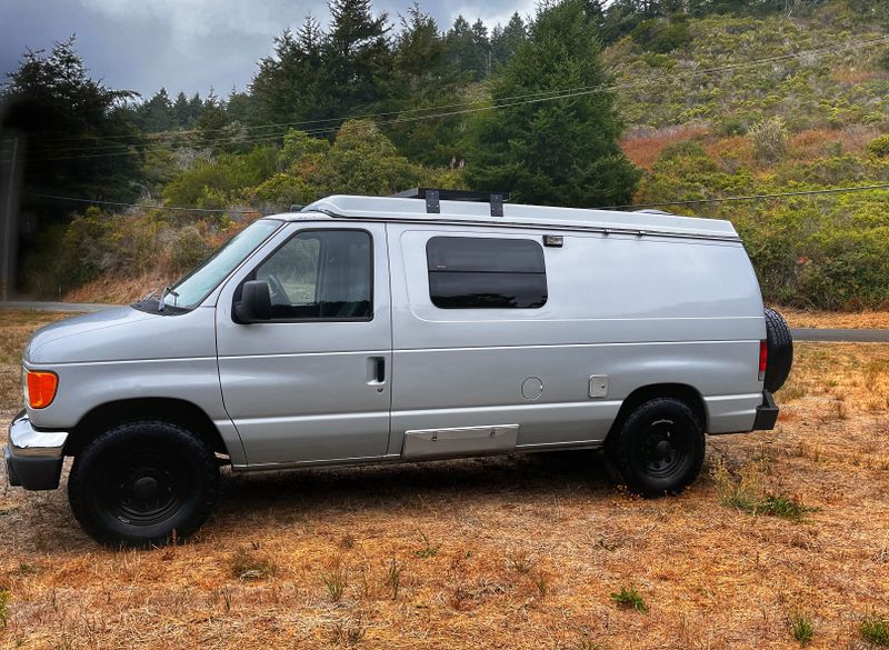 Picture 6/13 of a 2006 Ford Pop Top Conversion Camper Van for sale in Santa Cruz, California