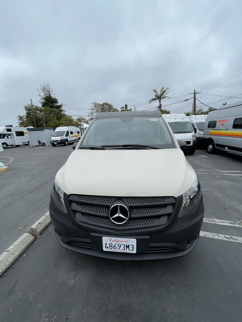 Picture 1/14 of a Metris - Driverge Metris Campervan for sale in Los Angeles, California