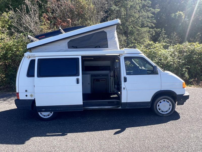 Picture 4/38 of a 1995 Volkswagen Eurovan for sale in Bellingham, Washington