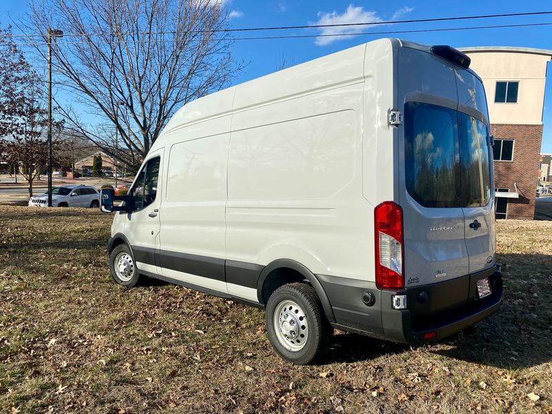 Picture 3/5 of a 2023 NEW Avalanche Gray AWD Ford Transit 250 High-Roof for sale in Fayetteville, Arkansas