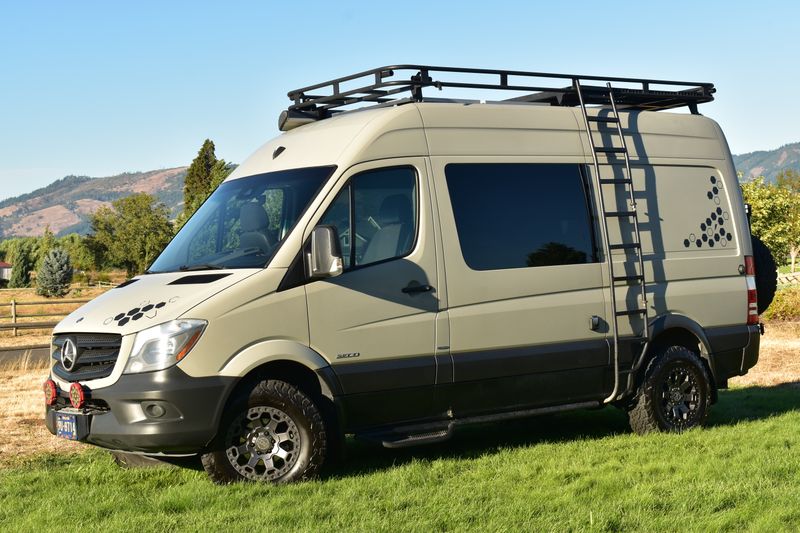 Picture 2/27 of a 2014 Mercedes Sprinter 2500 Hightop for sale in Hood River, Oregon