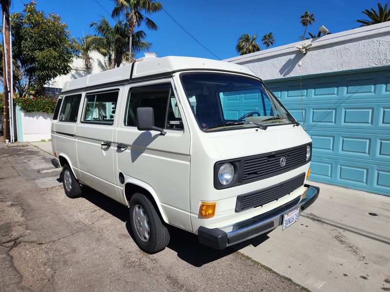 Picture 2/9 of a 1984 Volkswagen Westfalia  for sale in Huntington Beach, California