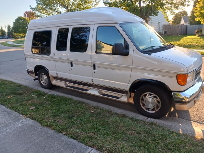 Picture 1/23 of a 2003 Ford e150 hightop for sale in Birmingham, Alabama