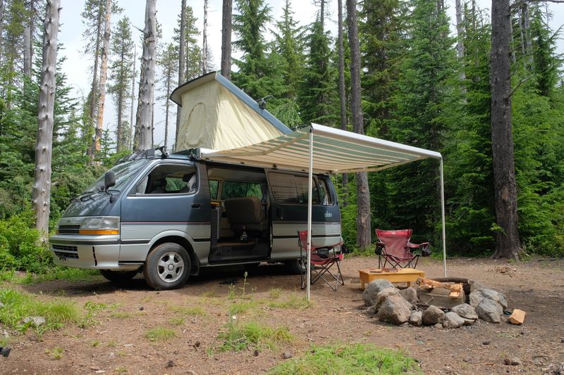 Picture 1/23 of a 1991 Toyota Hiace Cruising Cabin - low miles, rhd for sale in Portland, Oregon