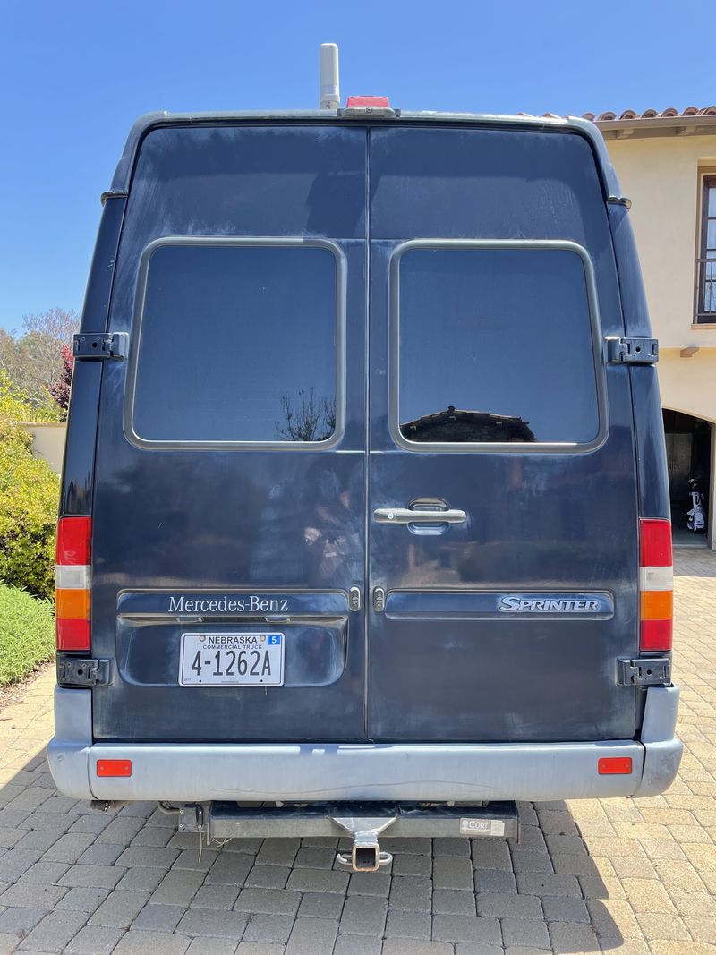 Picture 3/8 of a 2002 Mercedes Sprinter for sale in Eugene, Oregon