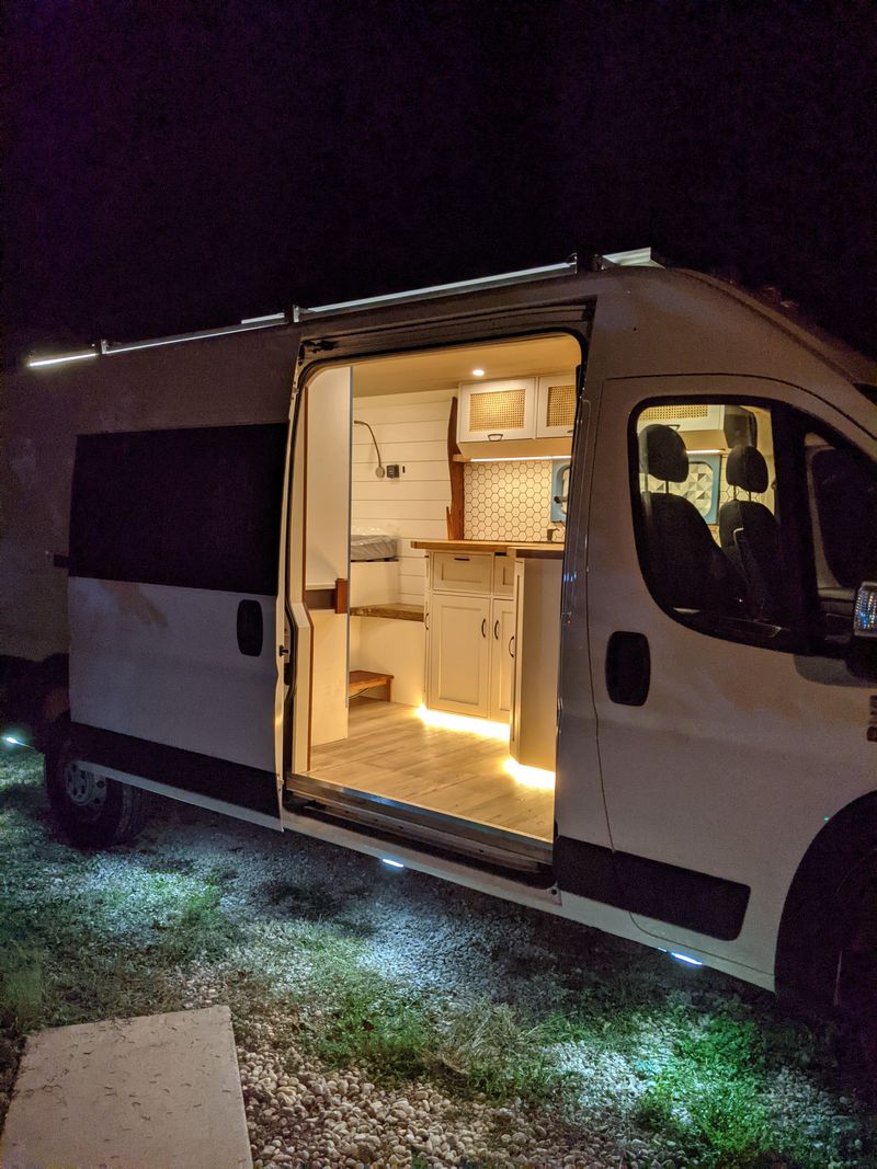 Picture 1/19 of a Off-grid, 4-season, Professionally-built Campervan. for sale in Spring Grove, Pennsylvania