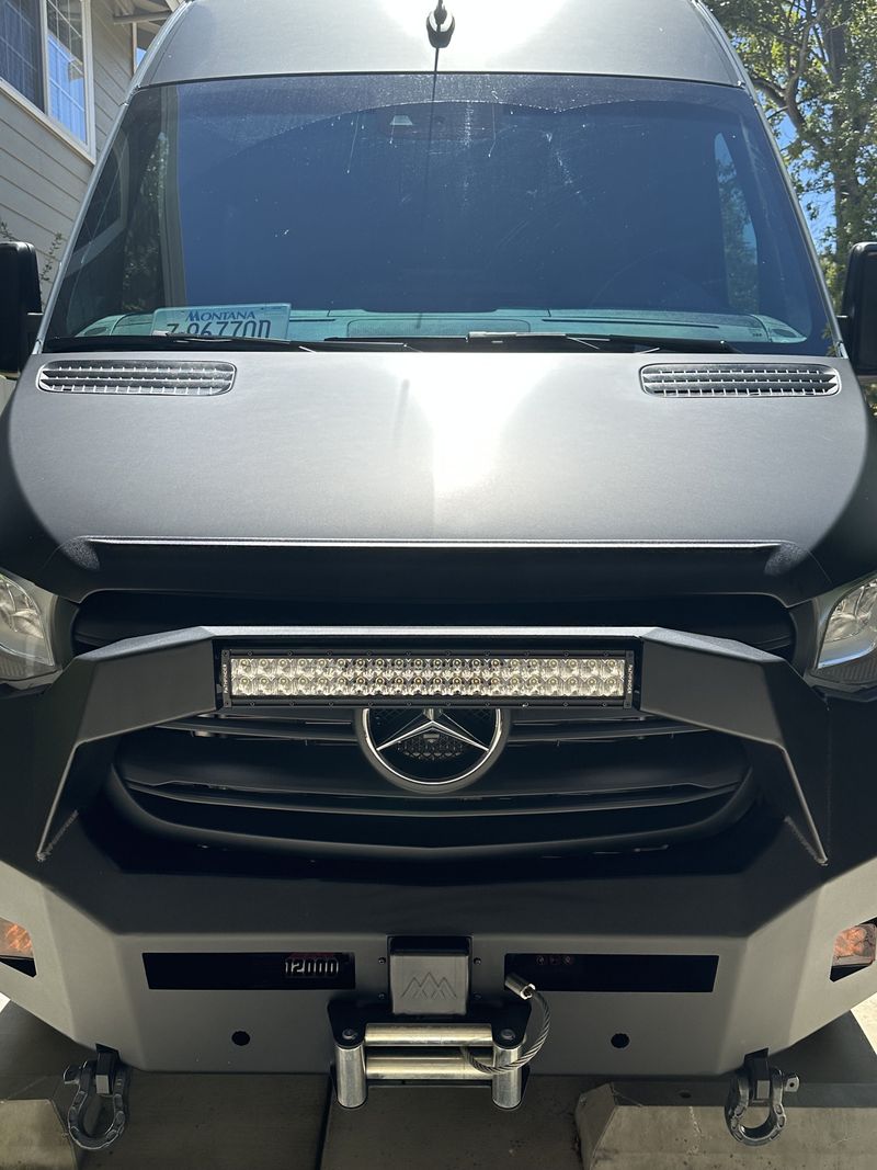 Picture 5/73 of a 2021 Sprinter 4x4 3500XD Dually for sale in Pleasanton, California