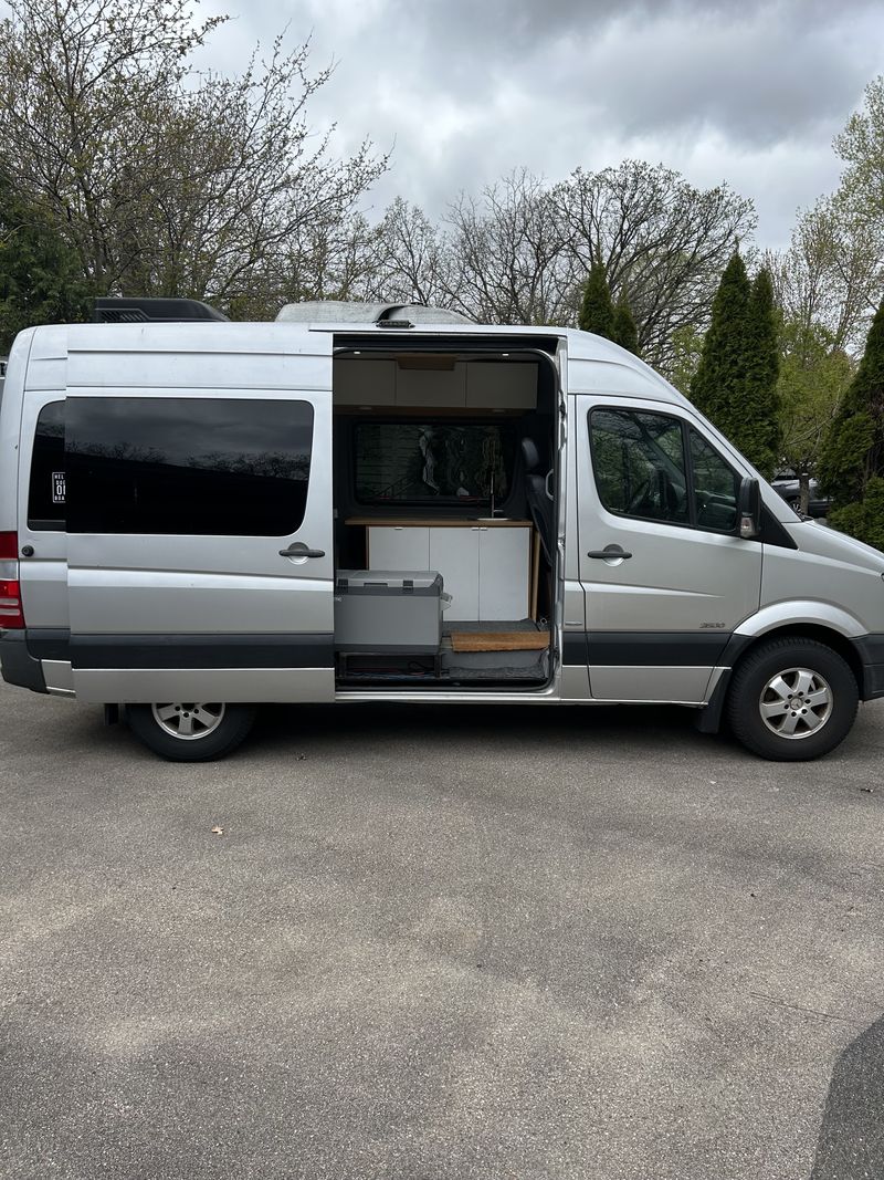 Picture 2/10 of a 2011 Mercedes Sprinter Campervan for sale in Verona, Wisconsin