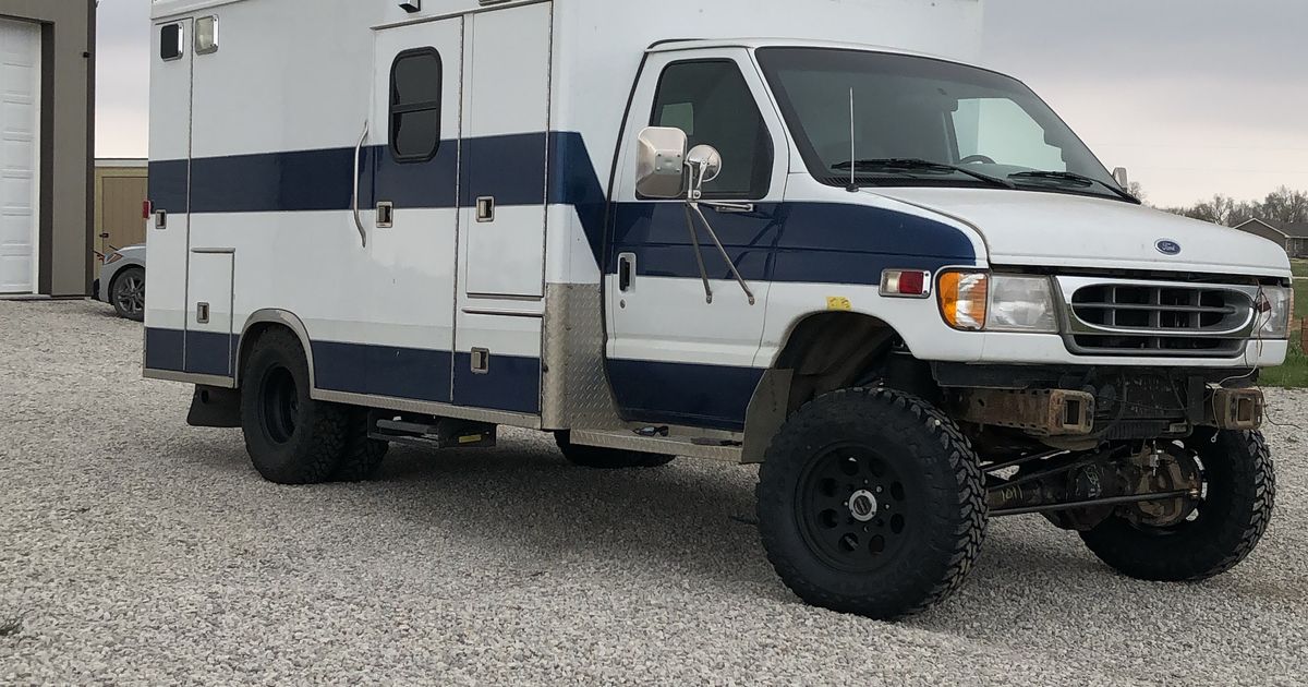 thevancamper.com