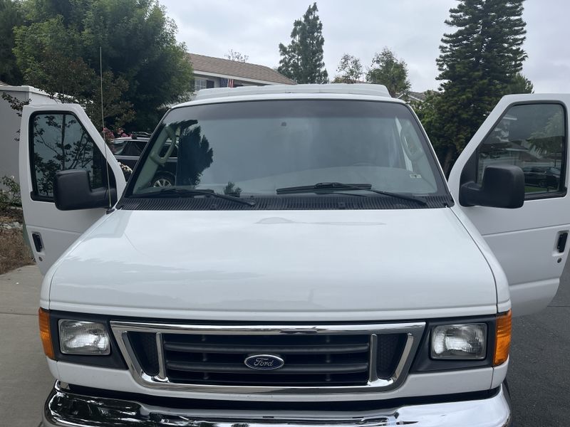 Picture 5/26 of a 2003 California SPORTSMOBILE  No RUST no RUST!!!! for sale in Deerfield, Massachusetts