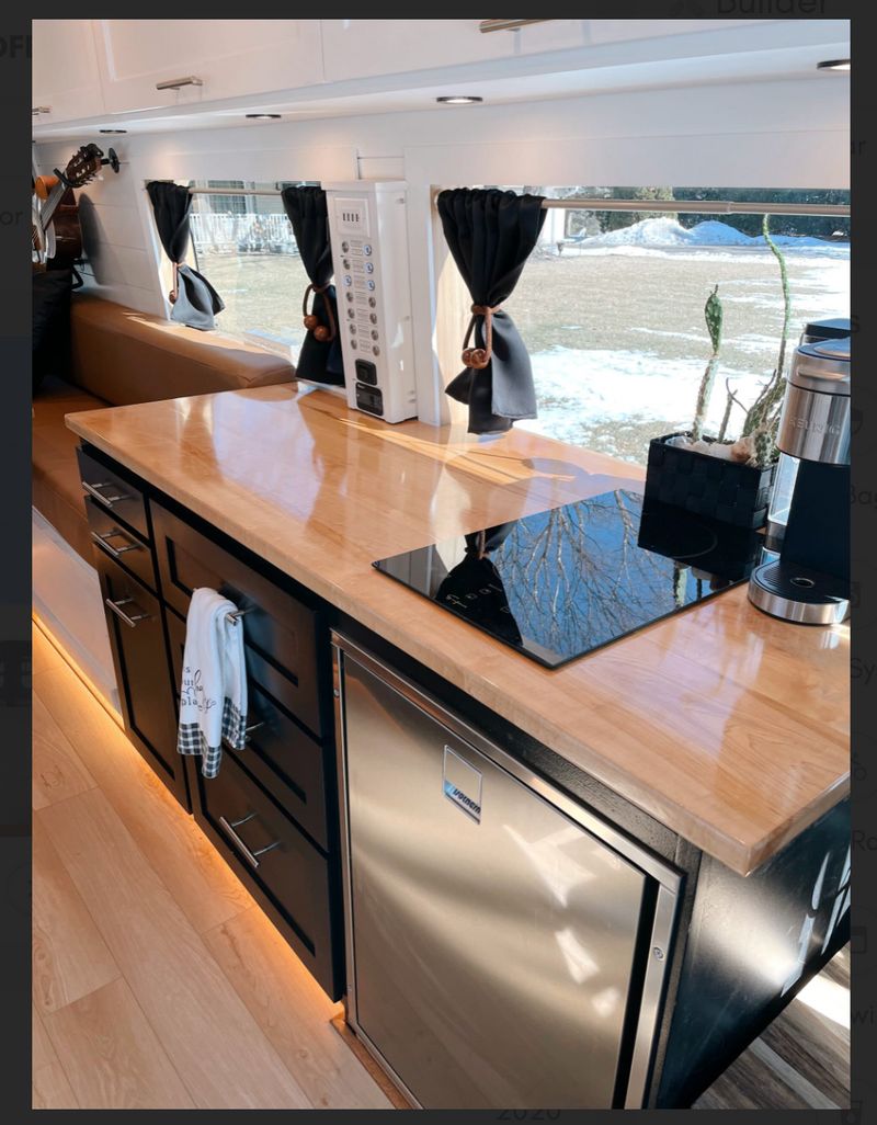 Picture 3/10 of a 2020 Promaster 3500 Extended - Custom Build for sale in Cudahy, Wisconsin