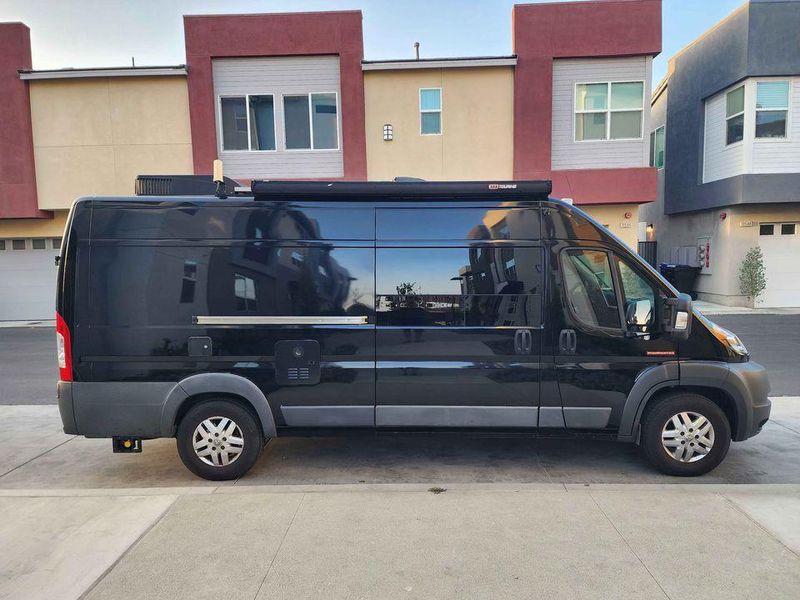 Picture 1/11 of a 2015 RAM ProMaster 4-Season Fully Off-Grid A/C & High Roof for sale in Rosharon, Texas