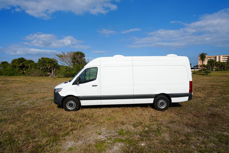 Picture 1/11 of a *First come gets it* 2020 Sprinter: Non-Toxic / Eco- Build! for sale in Melbourne, Florida