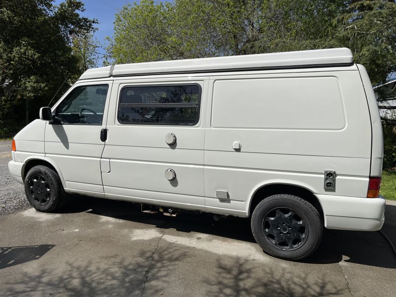 Picture 4/17 of a 1999 Volkswagen Eurovan Camper  SOLD!!! for sale in Sebastopol, California