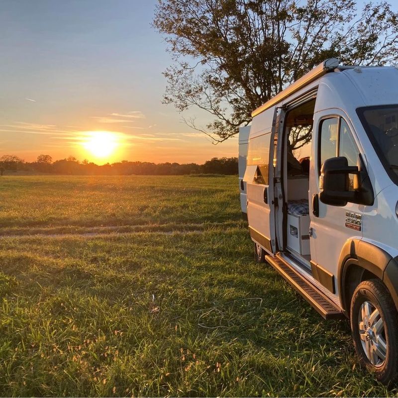 Picture 4/13 of a 2020 Dodge Ram Promaster Hi Top 2500 for sale in Port Charlotte, Florida