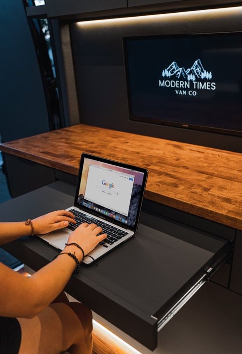 Picture 3/23 of a Custom Conversion - 2021 144" Mercedes Sprinter 3500 for sale in Tracy, California