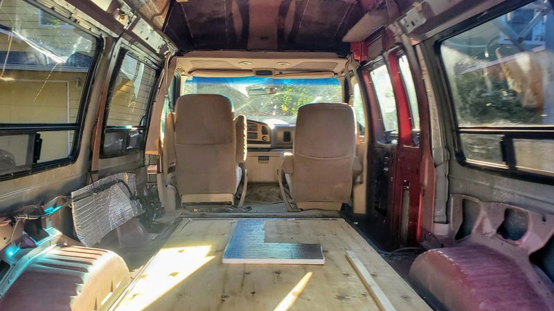 Picture 5/11 of a Ford Econoline E150 Mark III LE Hightop  for sale in Seattle, Washington