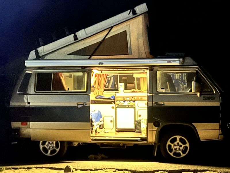 Picture 1/11 of a 1985 VW Westfalia Vanagon for sale in Venice, California