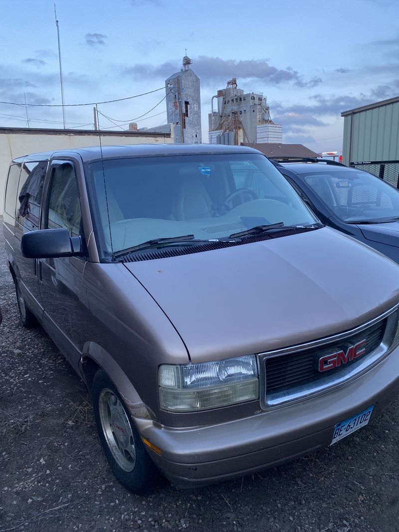 Picture 1/10 of a 2005 GMC Safari AWD (astro) for sale in Denver, Colorado