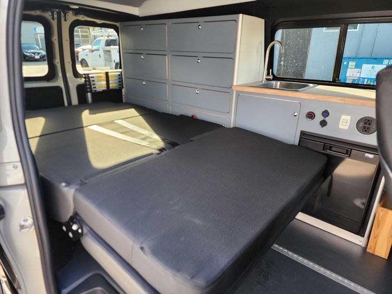 Picture 4/11 of a Mercedes-Benz Metris Camper 2022 for sale in Carson, California