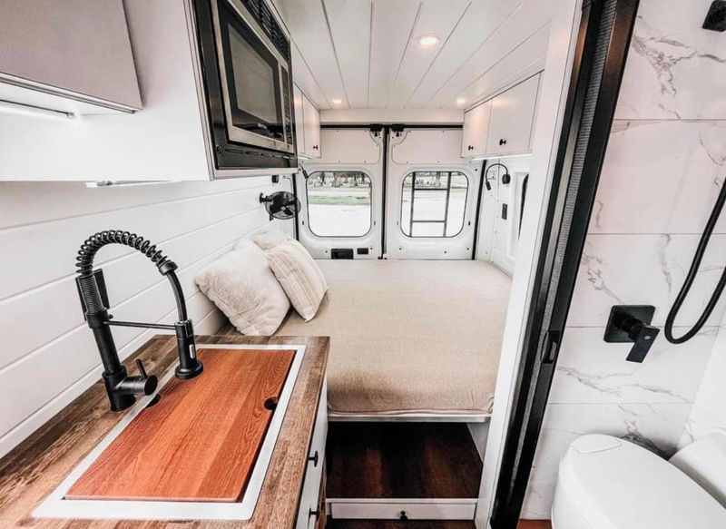 Picture 3/5 of a Elegant 2022 Ram ProMaster 2500 (Only 3,129 Miles) for sale in Albany, California