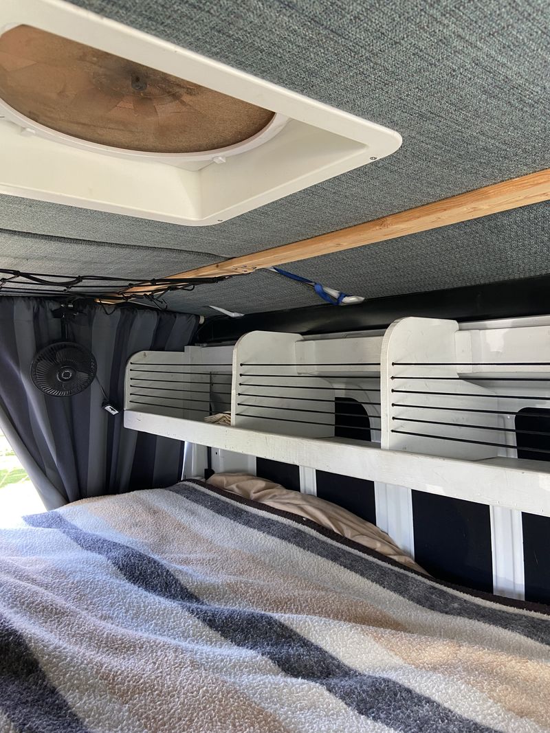 Picture 6/10 of a 2015 Ford Transit long wheel base mid roof for sale in Mankato, Minnesota
