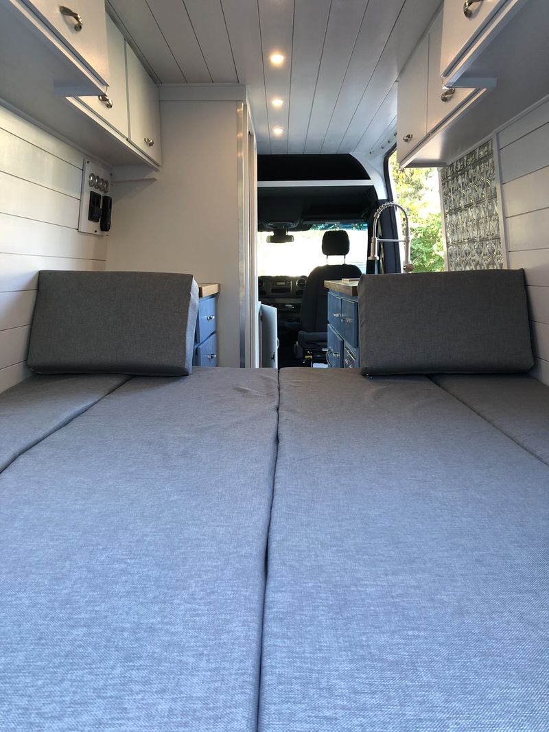Picture 4/10 of a 2019 Mercedes-Benz Sprinter 3500 for sale in Raleigh, North Carolina