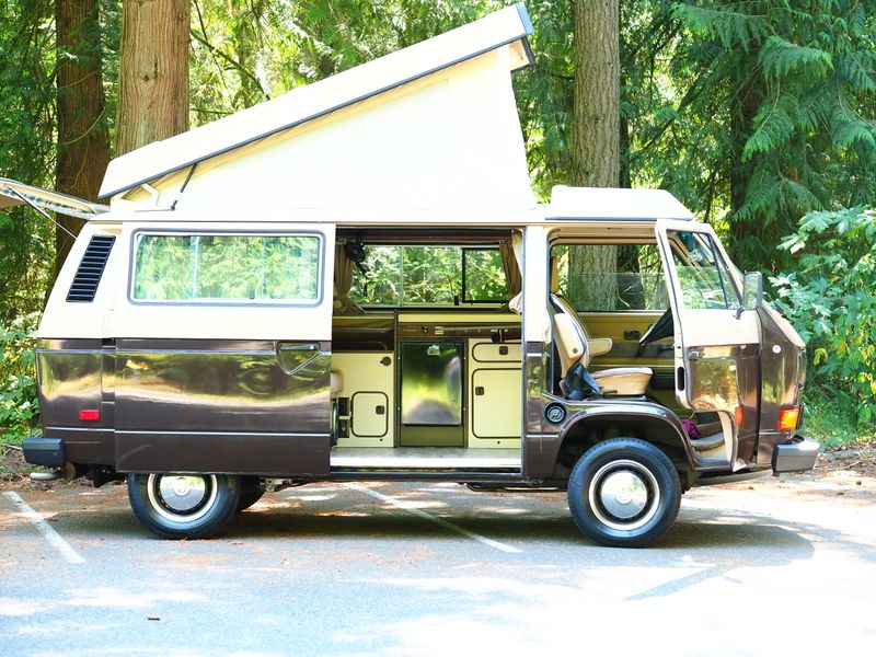 Picture 2/13 of a 1984 VW Westfalia REBUILT Transmission& New Suspension for sale in Seattle, Washington