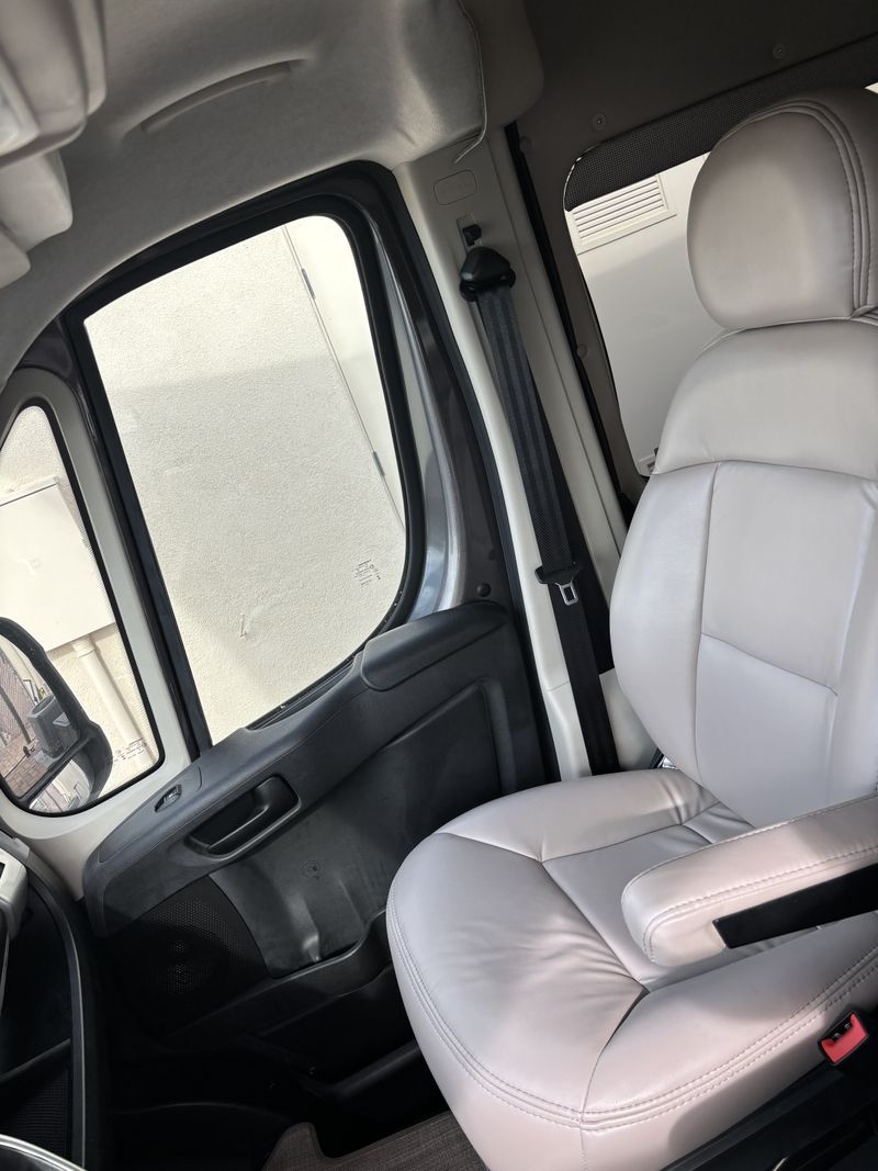 Picture 4/14 of a 2023 THOR MOTOR COACH SCOPE 18M for sale in Tucson, Arizona