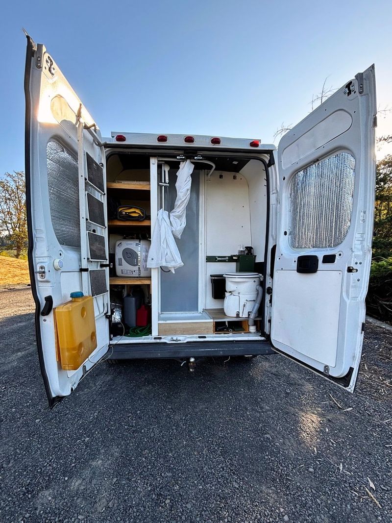 Picture 4/21 of a 2014 Promaster 159 High Roof Full Shower Tiny House Style for sale in Hood River, Oregon
