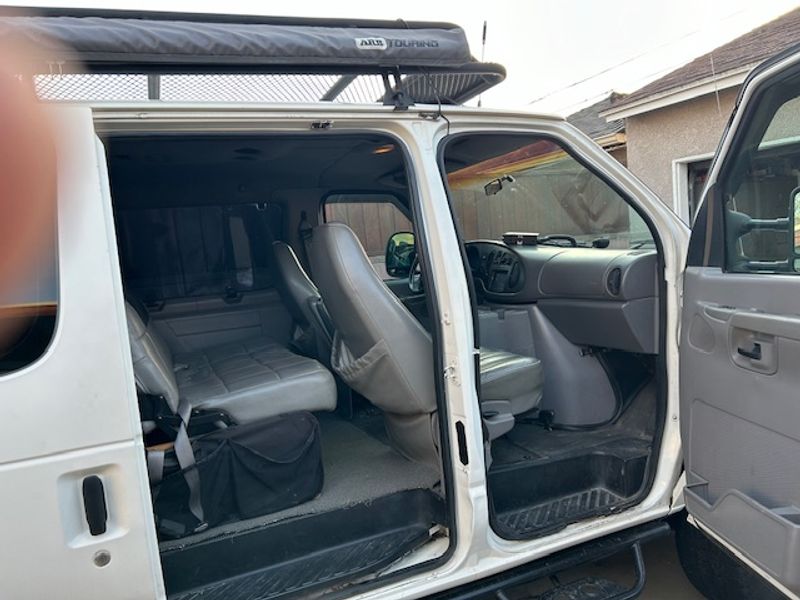 Picture 3/3 of a 4x4 350 super duty for sale in Lakewood, California