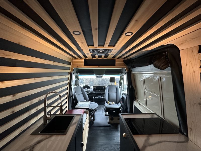 Picture 4/19 of a 2022 4x4 Mercedes sprinter 144”WB for sale in Rochester, New York