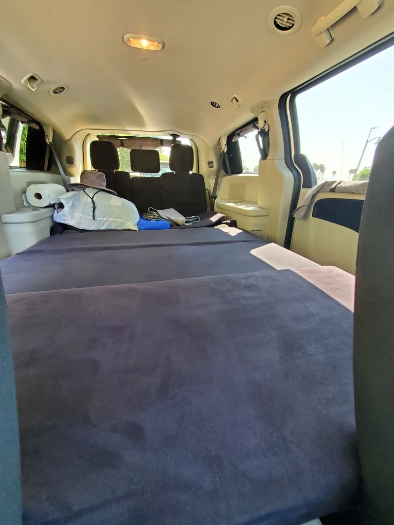 Picture 5/10 of a 2019 Dodge Grand Caravan SE Camper & James Baroud Roof Nest for sale in San Clemente, California