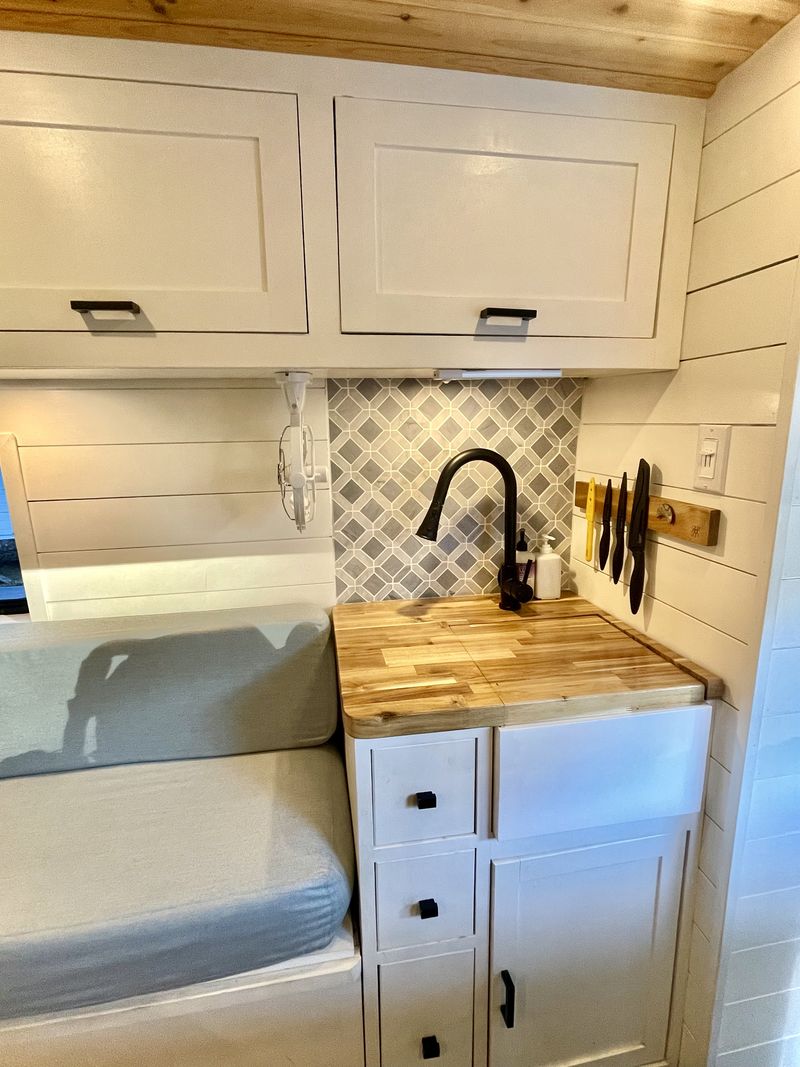 Picture 5/56 of a 2019 Ford Transit - High Top, Extended for sale in Chesapeake, Virginia