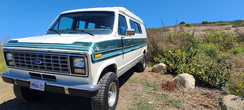 Picture 4/20 of a 1990 Ford E250 Sporstmobile 4x4 for sale in Santa Barbara, California