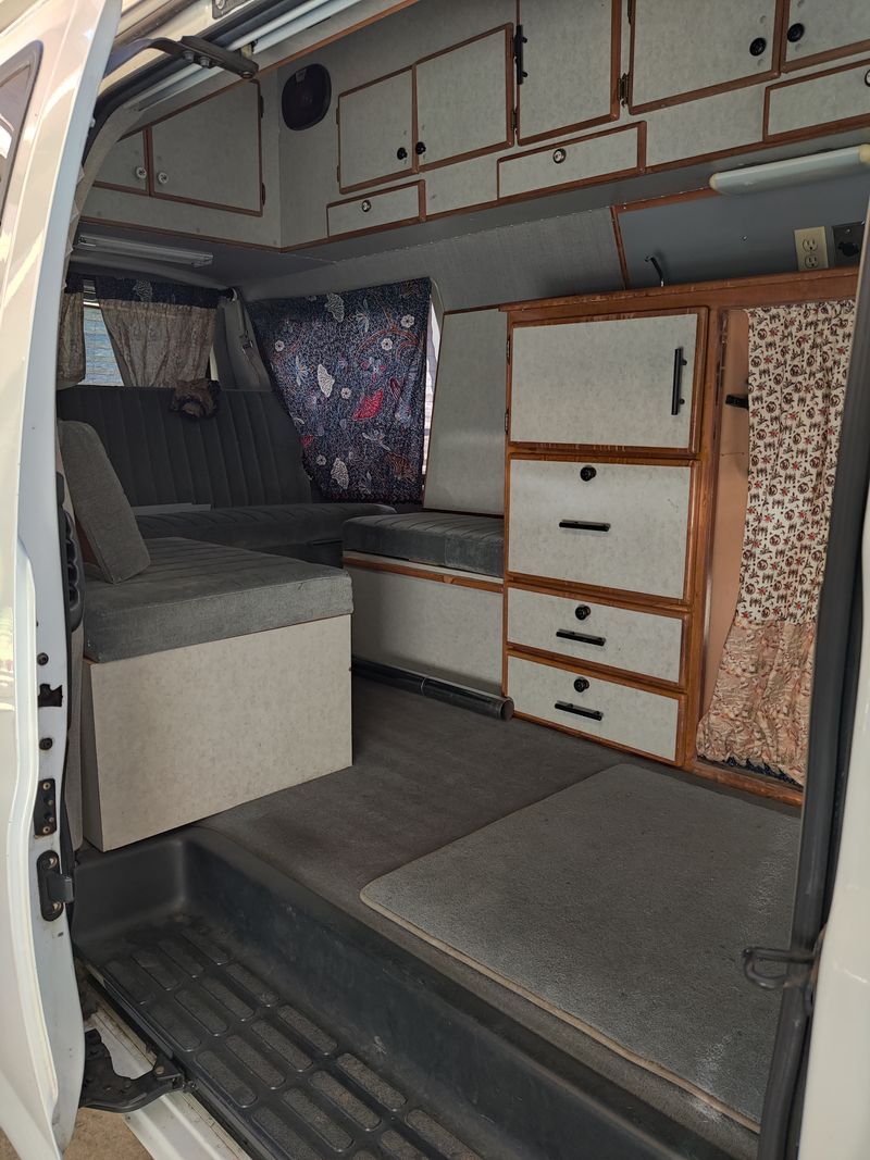 Picture 5/15 of a 2000 GMC savanna 2500 conversion van for sale in Modesto, California
