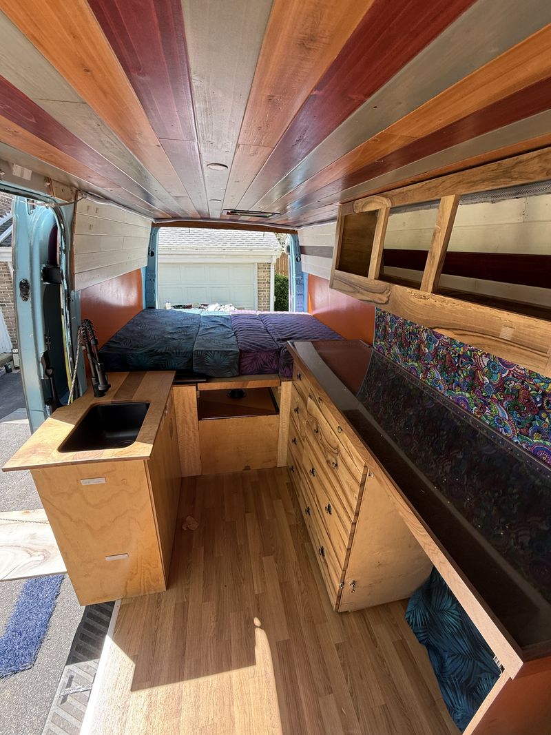Picture 3/16 of a 2007 Freightliner Sprinter 2500 for sale in Camp Hill, Pennsylvania