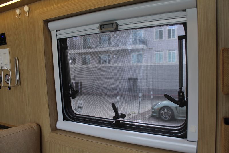 Picture 5/44 of a 2022 4x4 Sprinter Mercedez 144WB High Roof for sale in Phoenix, Arizona
