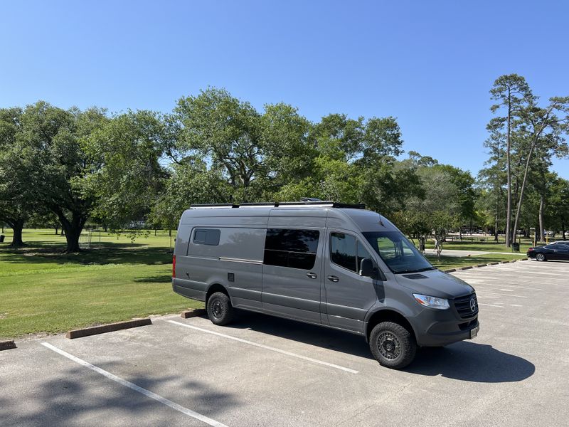 Picture 1/24 of a (NEW A/C) 2022 Mercedes Sprinter 170 EXT Diesel 4x4 for sale in Houston, Texas