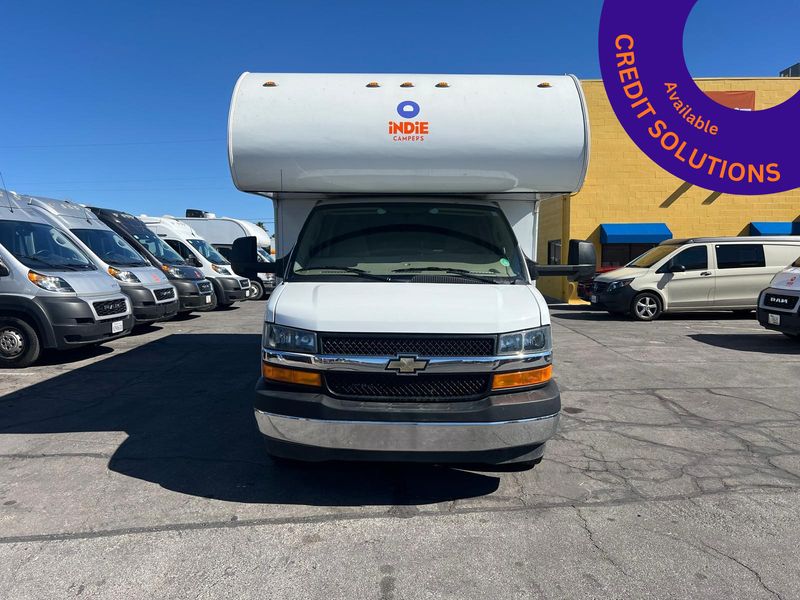 Picture 1/25 of a Chevrolet Conquest LE 6237 • Fully Equipped • Self-Contained for sale in Villa Park, Illinois