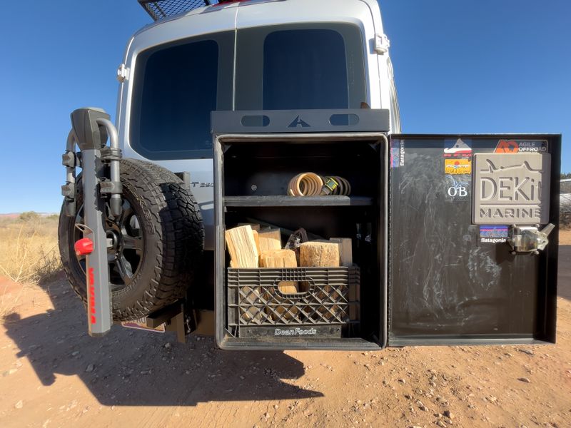 Picture 3/4 of a May 2022 Van for sale in Charleston, South Carolina