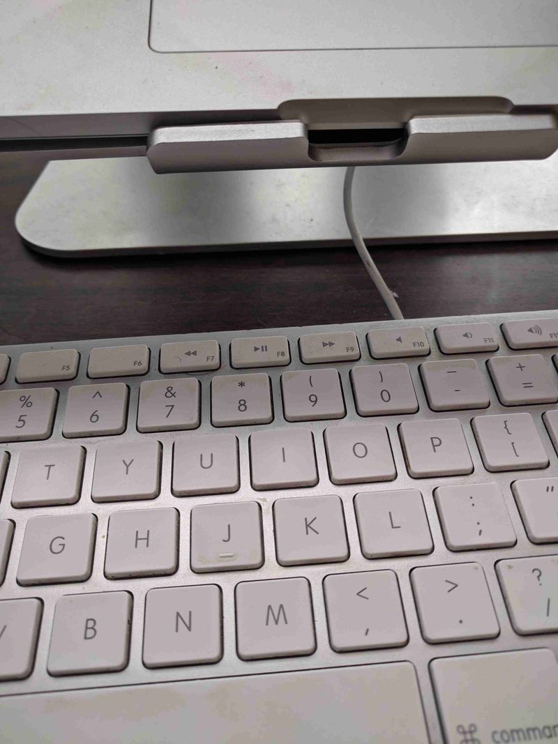 Picture 4/7 of a Keyboarding van for sale in La Honda, California